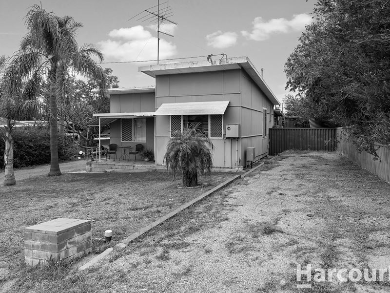 56 Wyeree Road, Mandurah