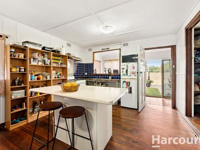 56 Wyeree Road, Mandurah WA 6210