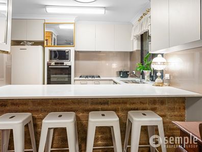 35 Colonial Drive, Bibra Lake WA 6163