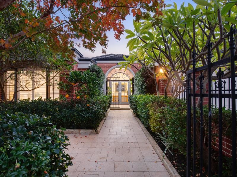 270A Salvado Road, Floreat WA 6014