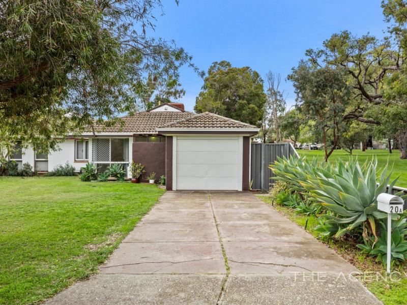 20A Hutchings Way, Kardinya