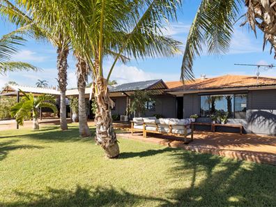 22 Lockyer Crescent, Dampier WA 6713