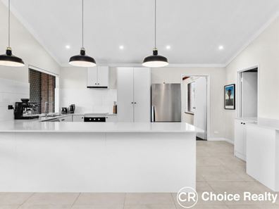 28 Periwinkle Way, Parkwood WA 6147