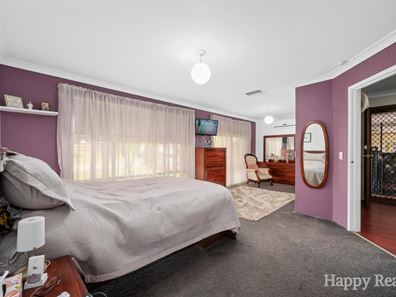 38 Pioneer Drive, Thornlie WA 6108