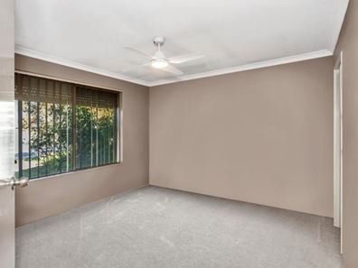 9 Irrawaddy Drive, Greenfields WA 6210