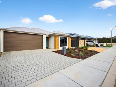 17 Koorla Drive, Helena Valley WA 6056