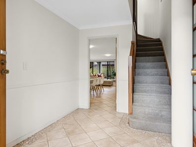 10 Gambar Court, Bentley WA 6102
