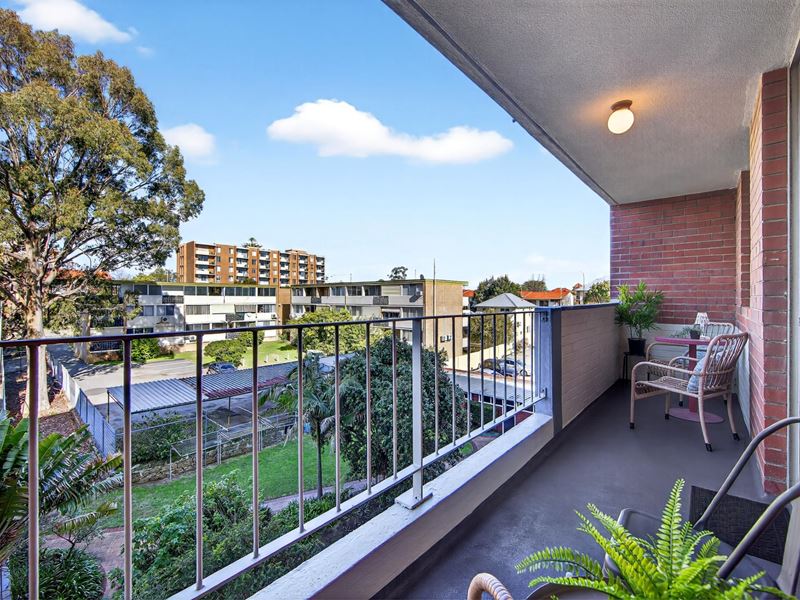 409/69 King George Street, Victoria Park WA 6100