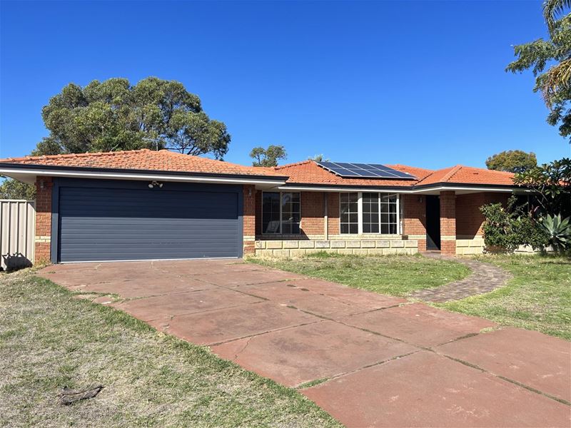 2 Legend Crescent, Greenfields