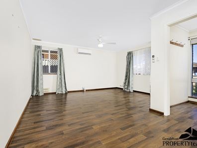 13 Sander Street, Tarcoola Beach WA 6530