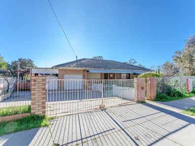 40 The Crescent, Maddington WA 6109