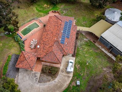 45 Dmietrieff Road, Bedfordale WA 6112