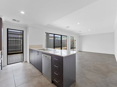 13 Hester Road, Wellard WA 6170