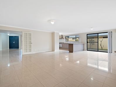 17 Bushy Gardens, Canning Vale WA 6155