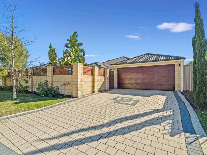 13 Sorrento Turn, Secret Harbour WA 6173