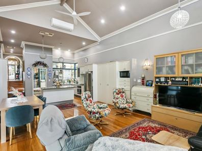 49 Salisbury Street, Leederville WA 6007