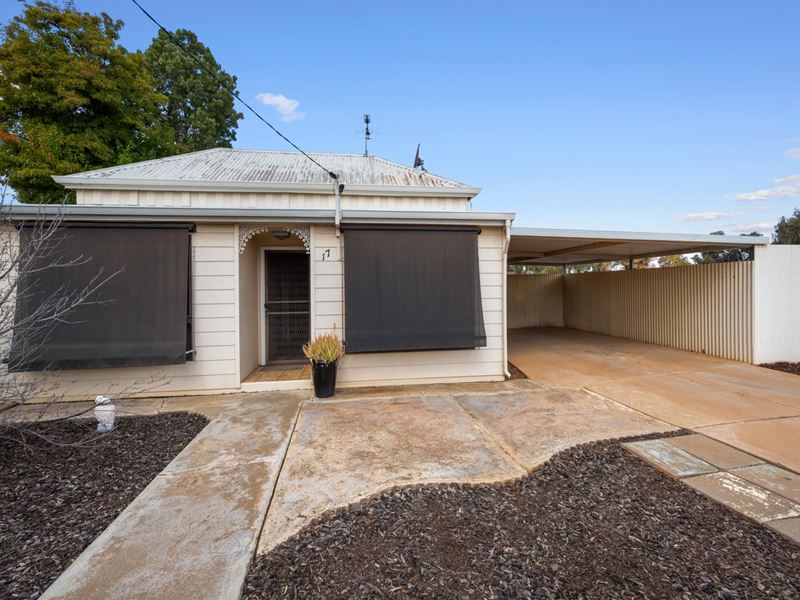 17 Balfour Street, South Kalgoorlie
