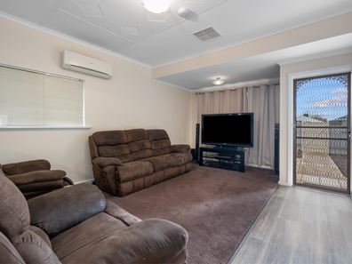 17 Balfour Street, South Kalgoorlie WA 6430