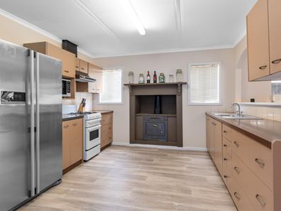 17 Balfour Street, South Kalgoorlie WA 6430