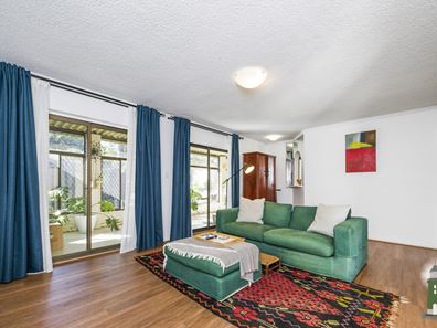 204 Clontarf Road, Hamilton Hill WA 6163