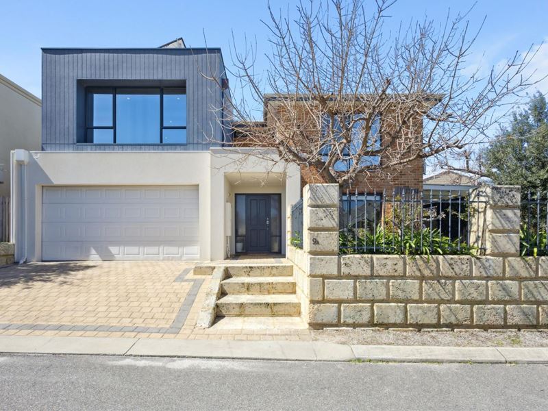 9A Weaponess Road, Scarborough