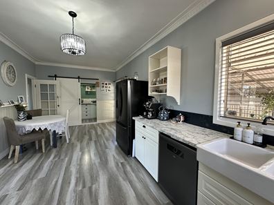 1 Charles Street, Wagin WA 6315
