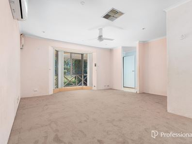 4 Strickland Street, Spalding WA 6530