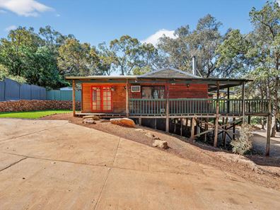 15 Possum Place, Kelmscott WA 6111