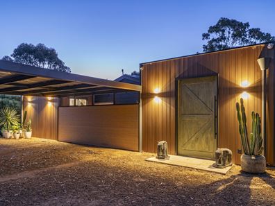 74 Brushwood Brook Drive, Yallingup WA 6282