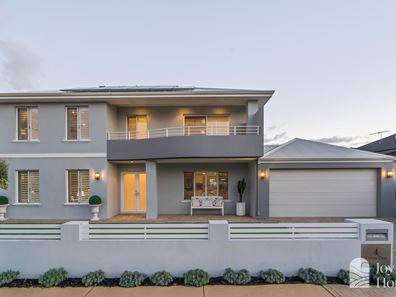 4 Cooya Pass, Burns Beach WA 6028