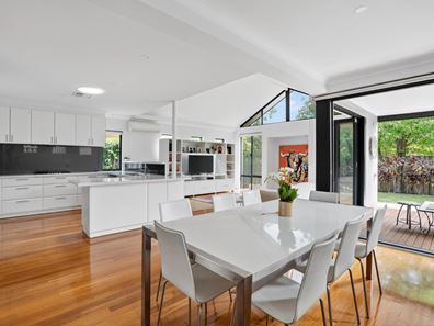 5 Doonan Road, Nedlands WA 6009
