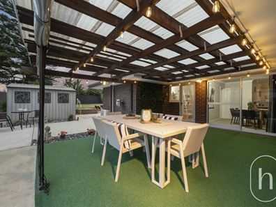 33 GRADIENT WAY, Beldon WA 6027