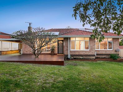 17 Hornsby Street, Melville WA 6156
