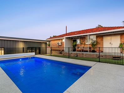 17 Hornsby Street, Melville WA 6156