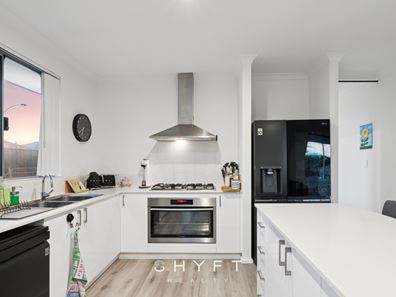 81 Cinnabar  Drive, Eglinton WA 6034
