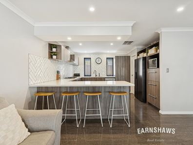 21 Cannich Boulevard, Canning Vale WA 6155