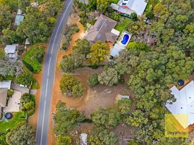 152 Carmel Road, Carmel WA 6076
