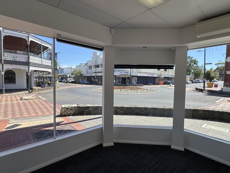 3 & 4/72 Victoria Street, Bunbury WA 6230
