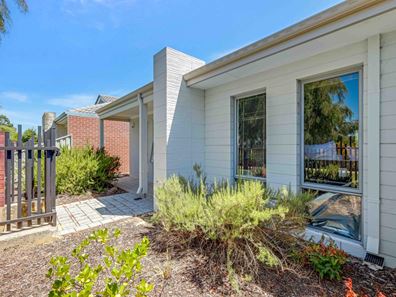 52 Addington Loop, Piara Waters WA 6112
