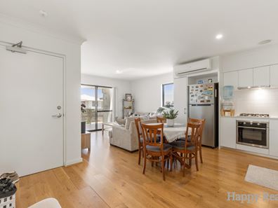 44/1 Glenariff Boulevard, Canning Vale WA 6155