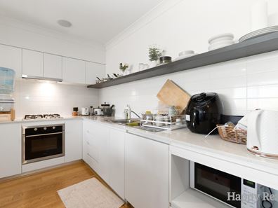 44/1 Glenariff Boulevard, Canning Vale WA 6155