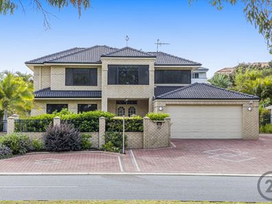 86 Mclarty Road, Halls Head WA 6210