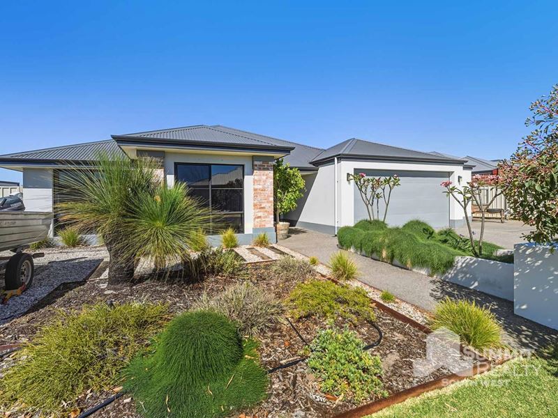 28 Carnelian Avenue, Australind WA 6233