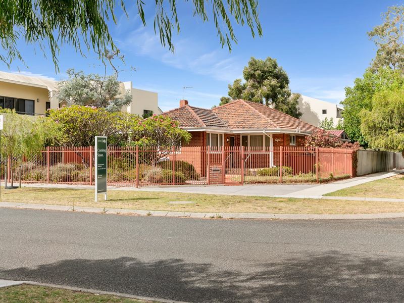 8 Swanview Terrace, South Perth