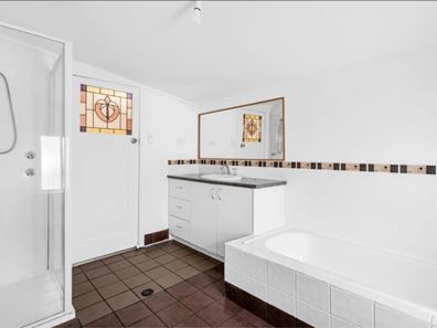 87 Forrest Street, Coolgardie WA 6429
