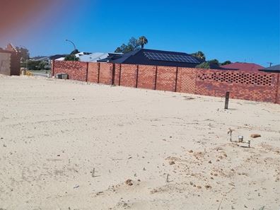 2 Surrey Way, Viveash WA 6056