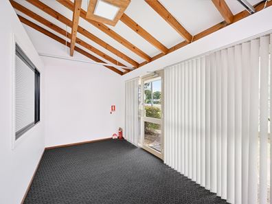 21 Forrest Avenue, South Bunbury WA 6230