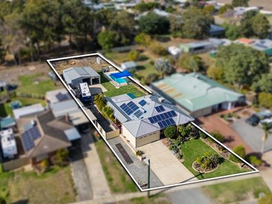 10 Railway Avenue, North Dandalup WA 6207