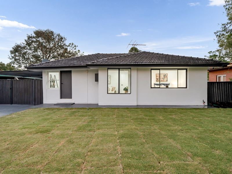 7 Detling Court, Kelmscott WA 6111