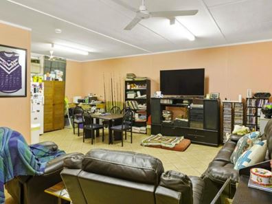 6 King Place, Exmouth WA 6707